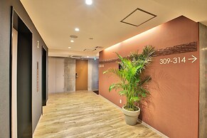 Naha-West Inn