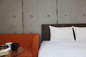Naha-West Inn