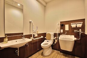 Naha-West Inn