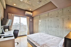 Naha-West Inn