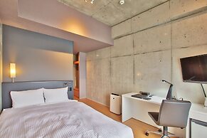 Naha-West Inn