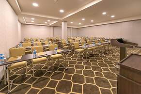 Nashira City Resort
