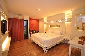 Chalelarn Hotel