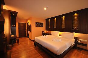Chalelarn Hotel
