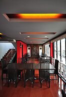 Chalelarn Hotel