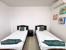 Phet Cha-am Plaza & Resort
