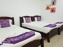 Phet Cha-am Plaza & Resort