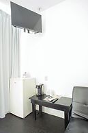 El Faro Containers Beach Hotel