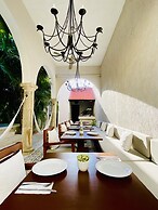 The Diplomat Boutique Hotel