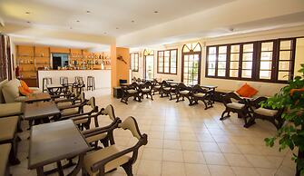 Annaliza Aparthotel