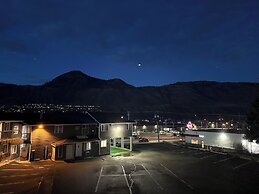 Kings Motor Inn