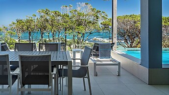 Blue Views Penthouse Beachfront Apartments