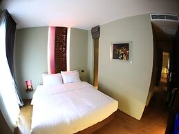 Silom One