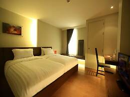 Silom One