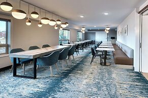 Towneplace Suites by Marriott Red Deer
