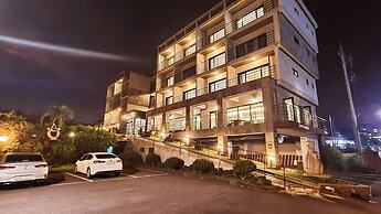 Dombe Resort