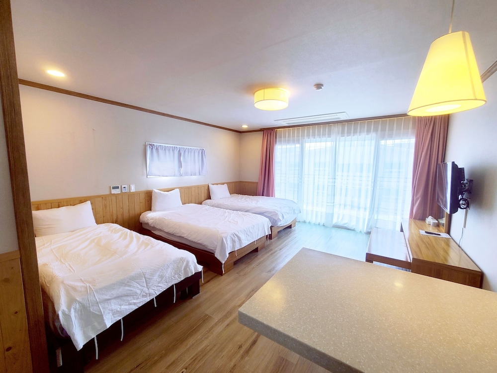 Dombe Resort