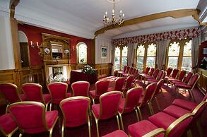 Atholl Hotel