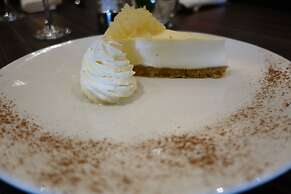 Atholl Hotel