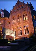 Atholl Hotel