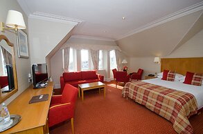 Atholl Hotel