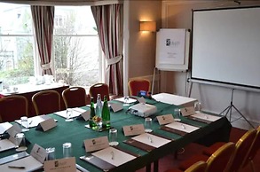 Atholl Hotel
