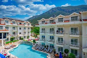 Montebello Deluxe