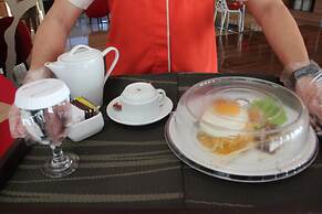 Swiss-Belinn Manyar