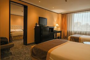 Chinggis Khaan Hotel