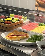 Best Western Manor Hotel