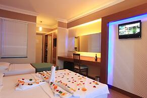 Taç Premier Hotel & Spa