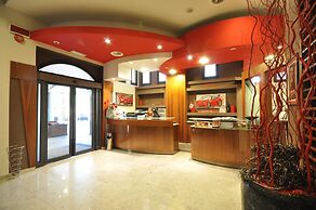 Planet Hotel