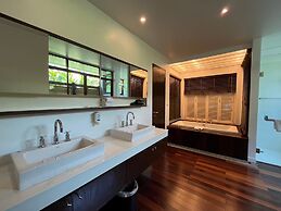 Amatapura Beach Villa 1