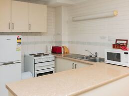 Trickett Gardens Holiday Inn