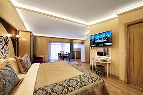 Katelya Hotel