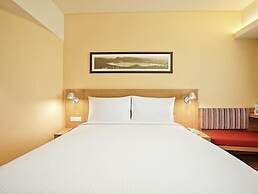 ibis Bengaluru City Centre Hotel