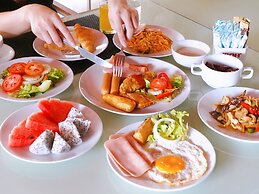 YouDee Hotel Patong (formerly Meir Jarr Hotel)