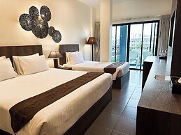 YouDee Hotel Patong (formerly Meir Jarr Hotel)