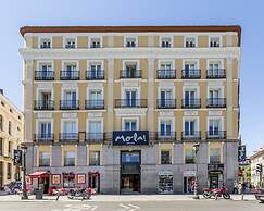 Mola! Suites