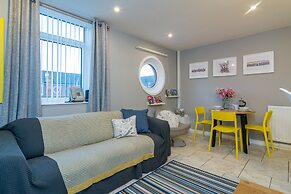 Central Belfast Apartments: Salisbury
