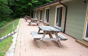 H & H Restaurant and Resort
