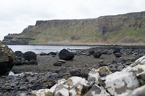 Causeway Hotel