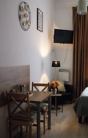 Krakow Apartments & Rooms