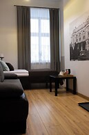 Krakow Apartments & Rooms