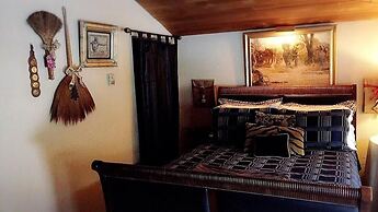 The Stone Hedge B&B