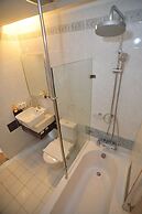 C & N Hotel Patong, Phuket