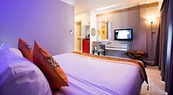 C & N Hotel Patong, Phuket