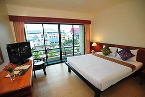 C & N Hotel Patong, Phuket