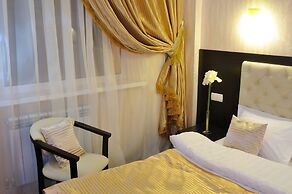 Aureliu Hotel