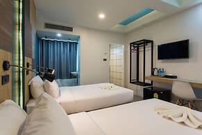 City Hotel